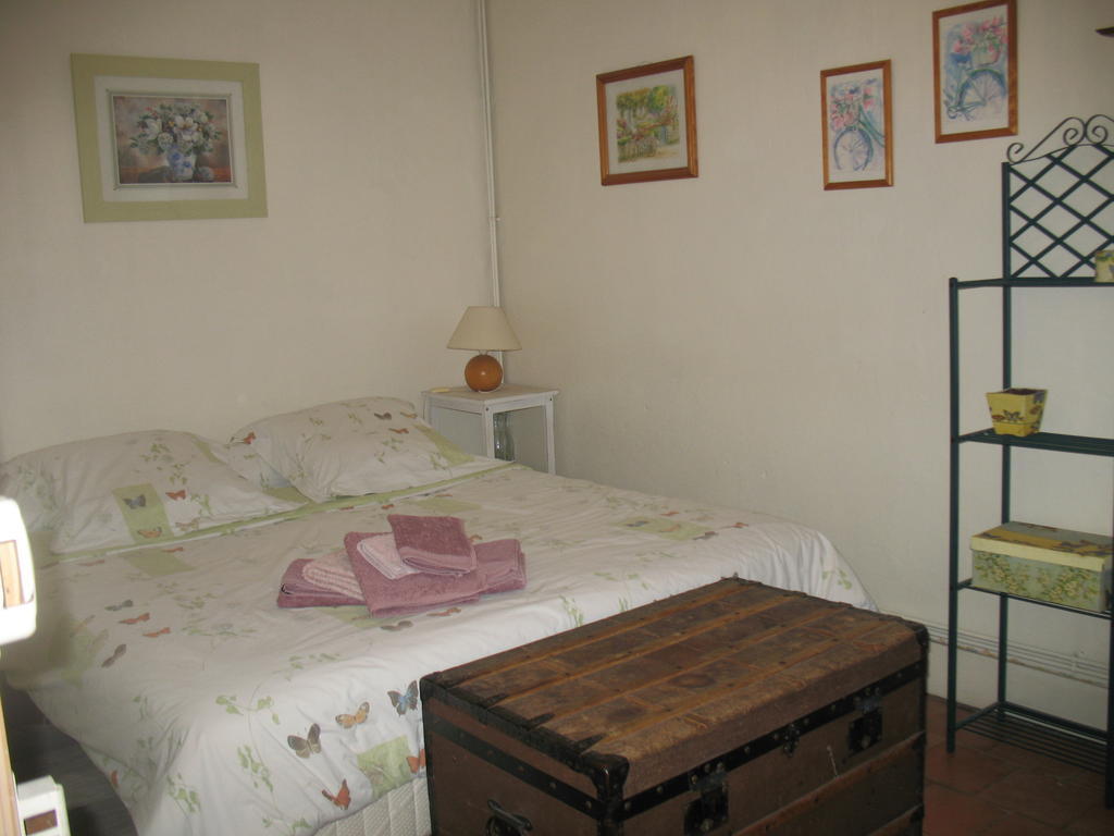 La Mesnagerie Bed & Breakfast Jarze Bilik gambar
